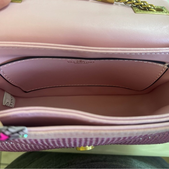 Elegant Pink Crystal-Embellished Women's Bag - Picture 9 of 17